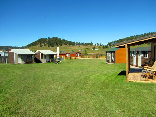 Suzies Camp Hotel Sturgis Exterior photo