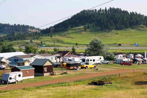 Suzies Camp Hotel Sturgis Exterior photo